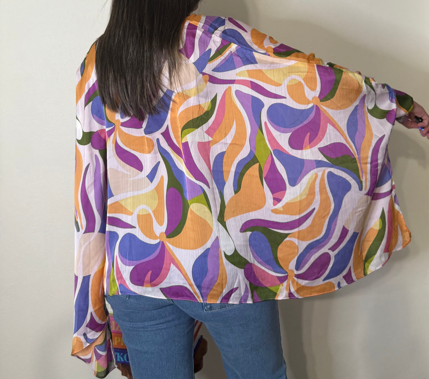 Vibrant Top