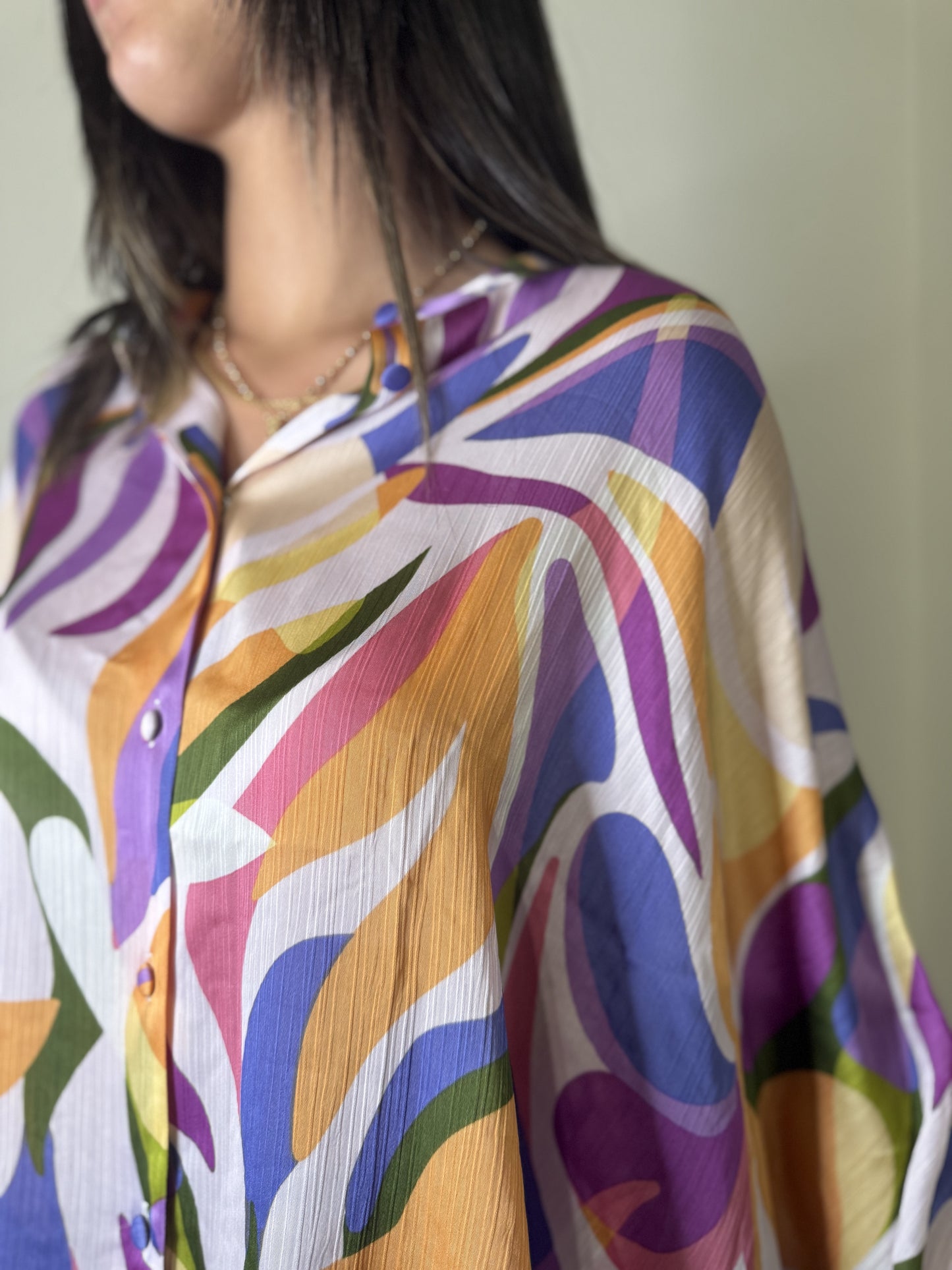 Vibrant Top